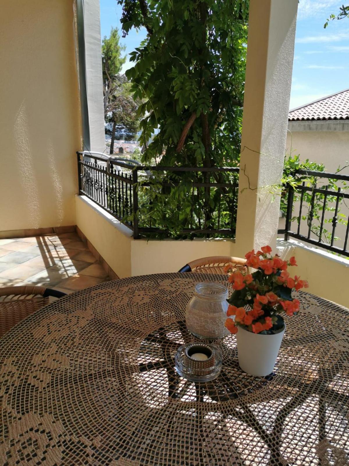 Apartments Deak Makarska Habitación foto
