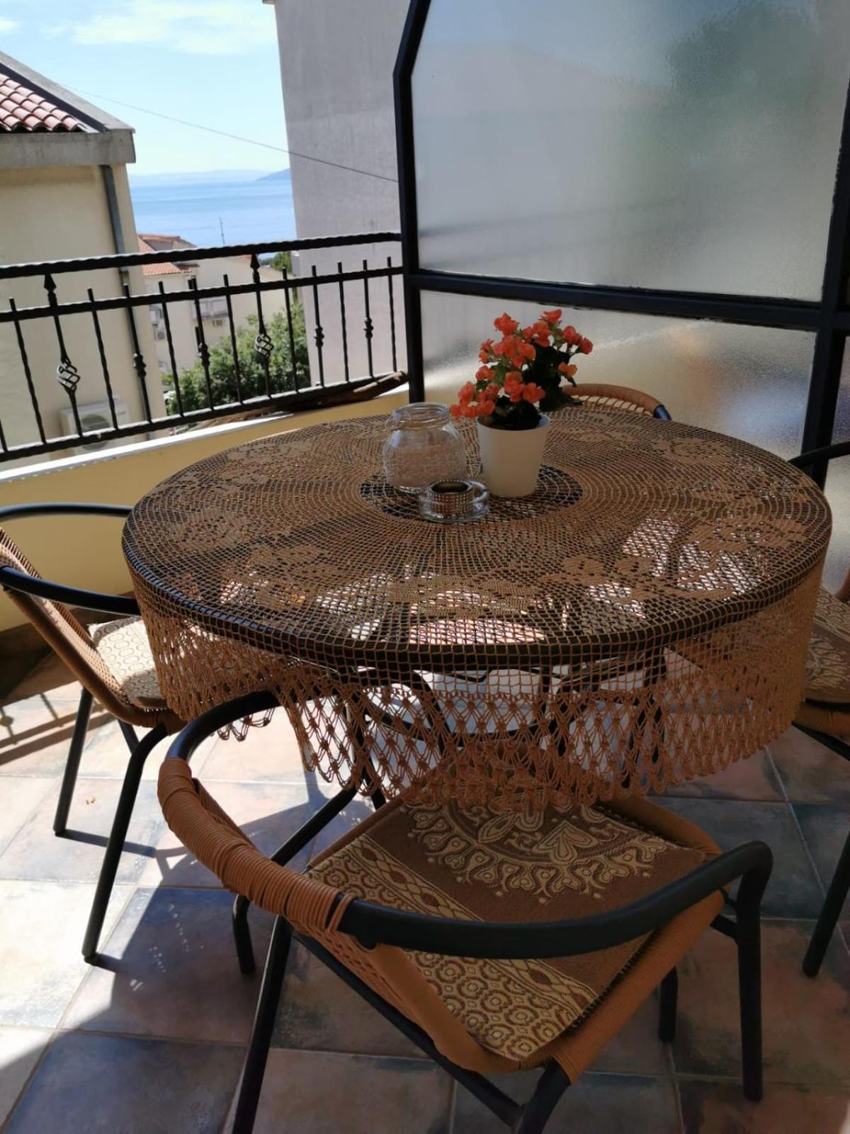 Apartments Deak Makarska Habitación foto