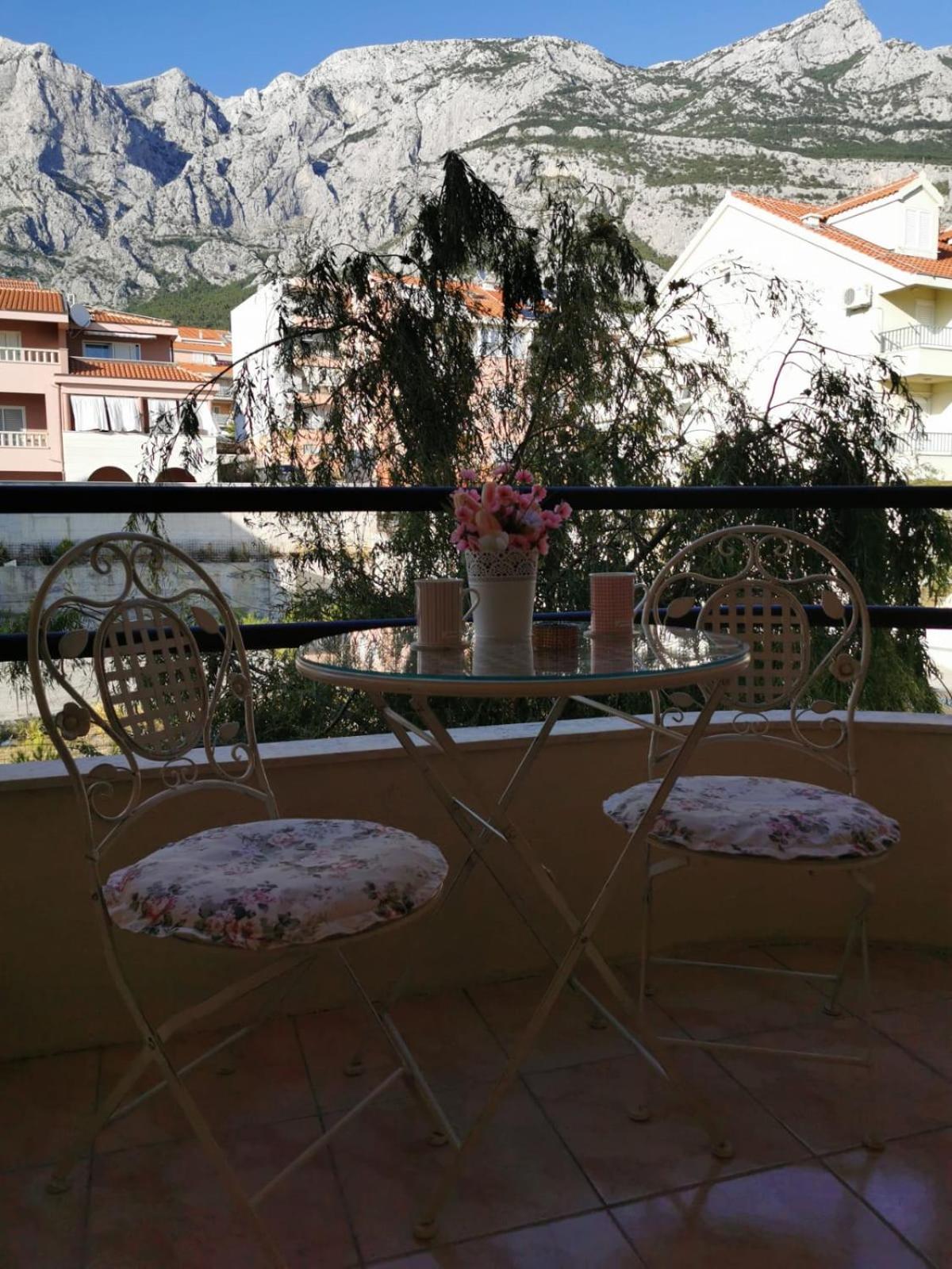Apartments Deak Makarska Habitación foto